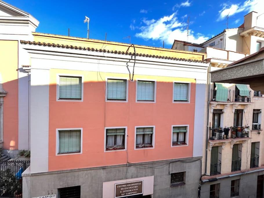 Apartmán Exterior Atocha Ile Fe Madrid Exteriér fotografie